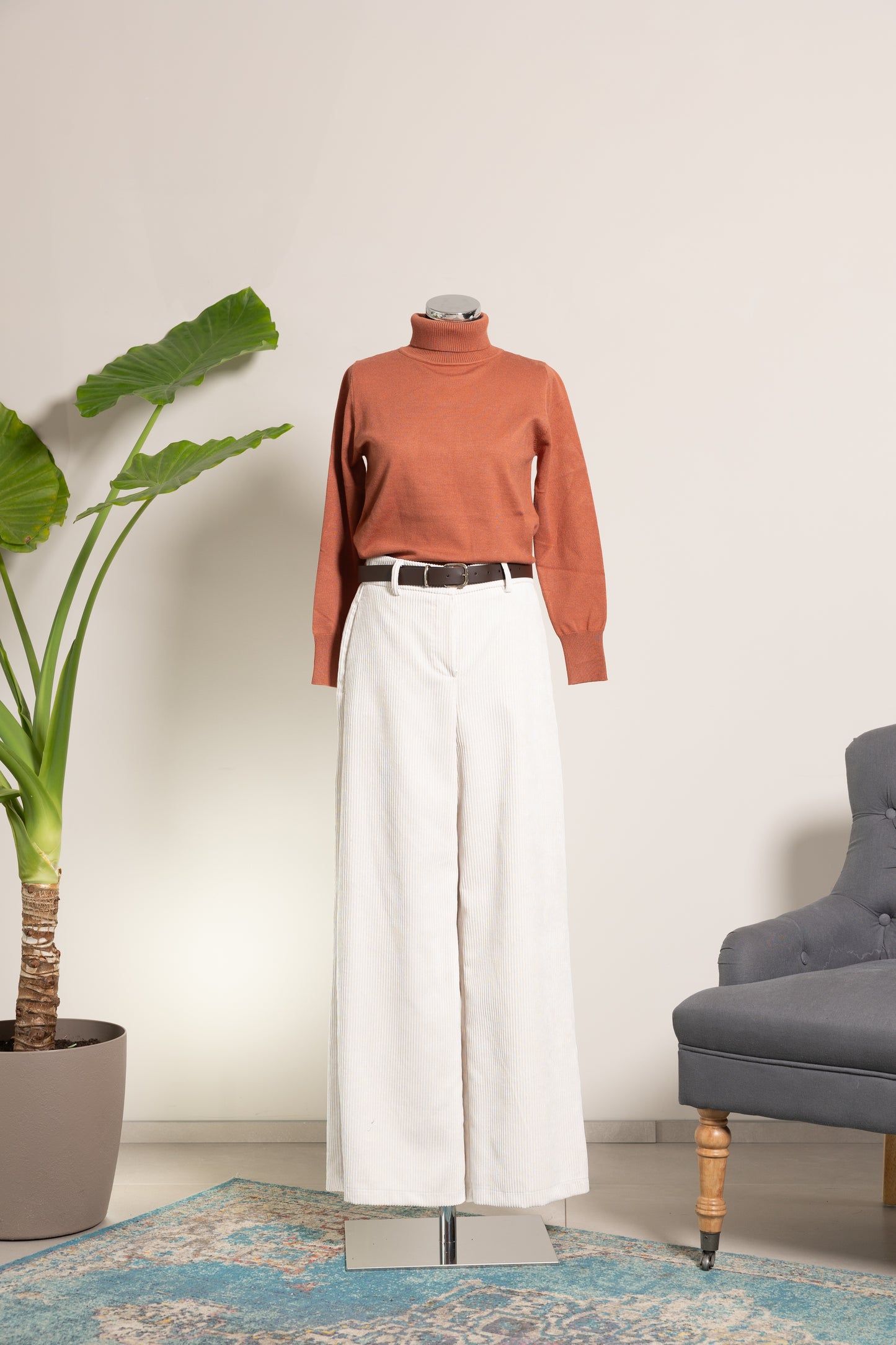 MAGLIA JULIAN MERY -ANONYME-