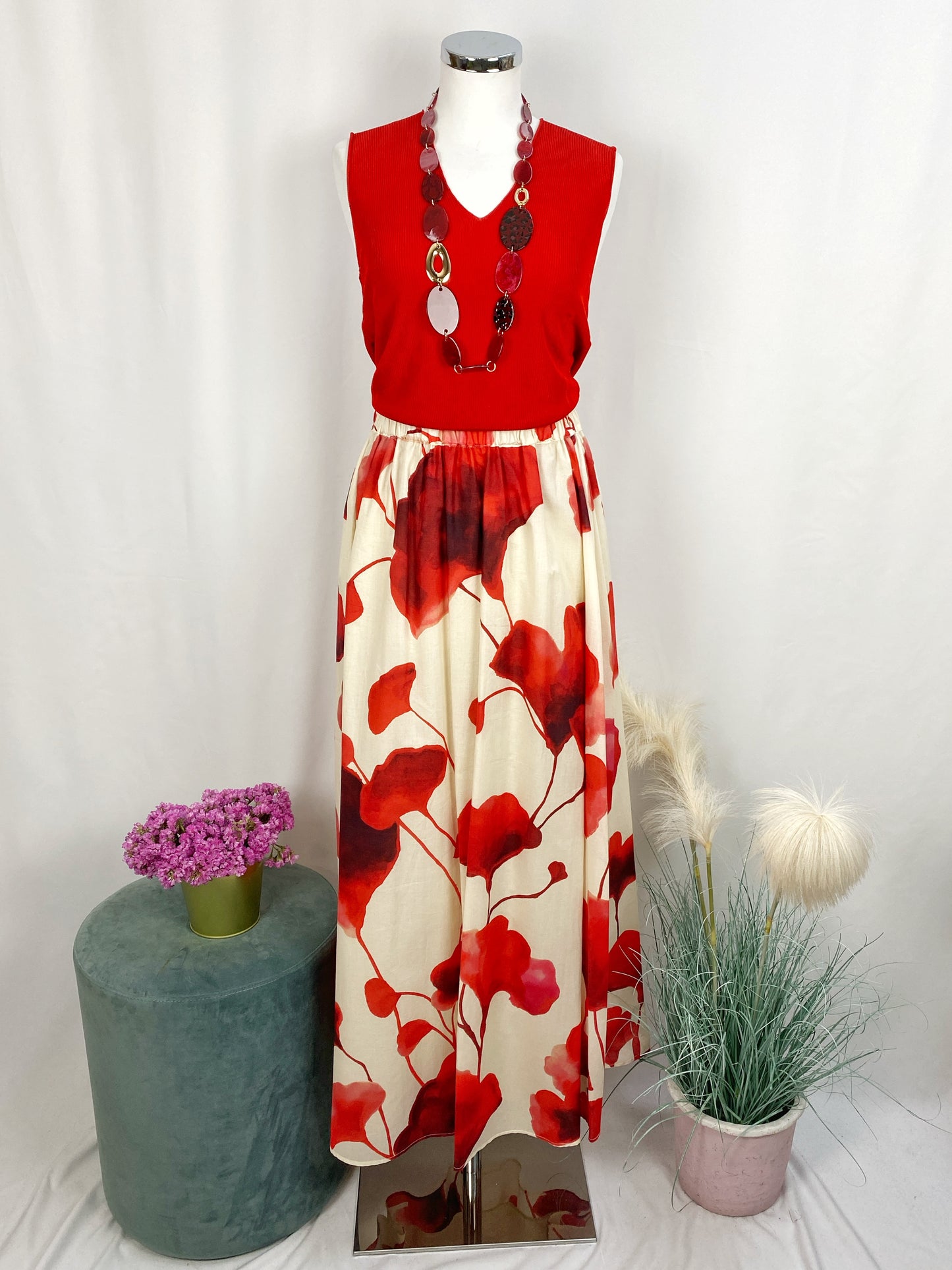 TOP ROSSO SCOLLO A V- SOLOTRE