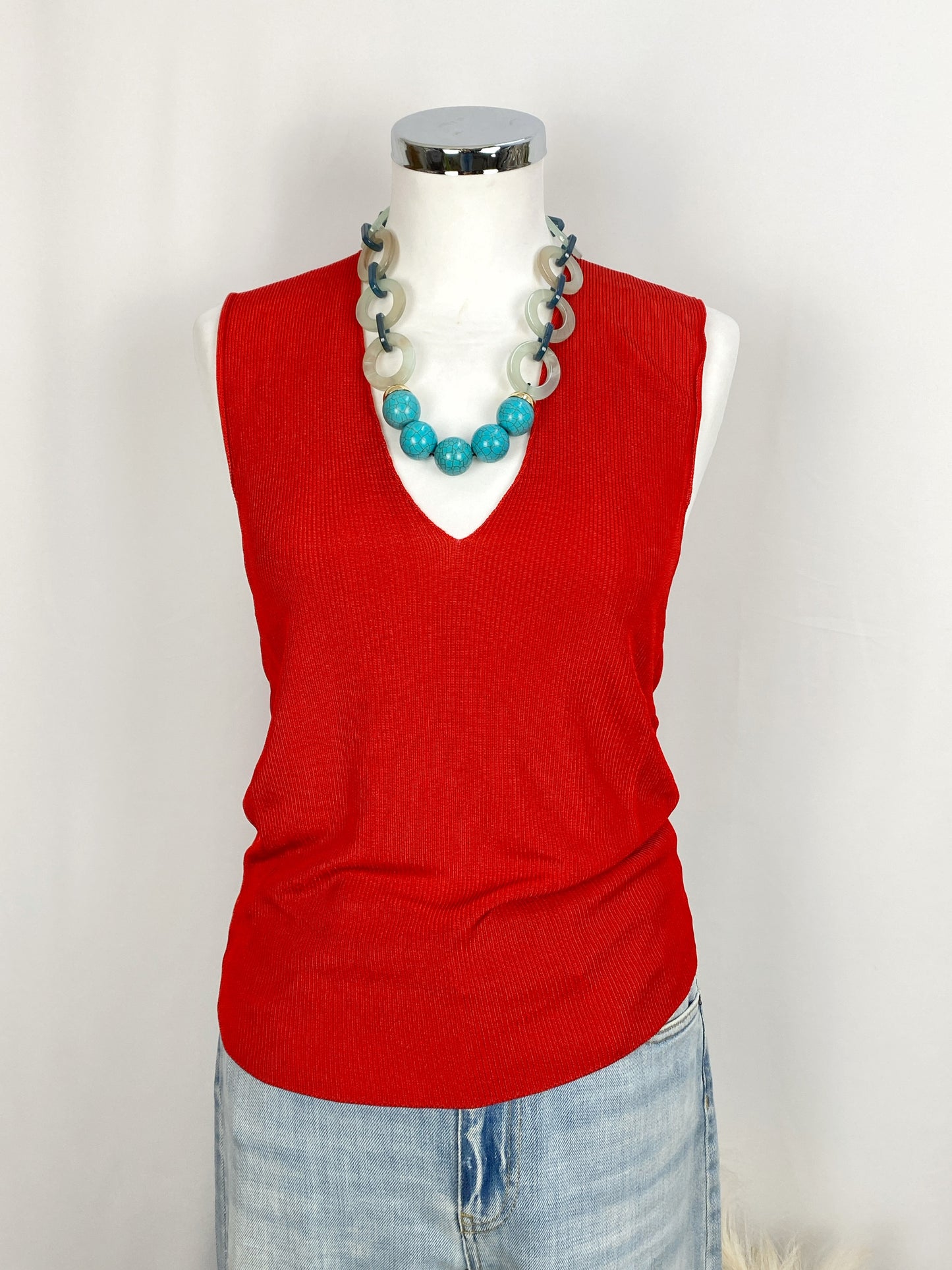 TOP ROSSO SCOLLO A V- SOLOTRE
