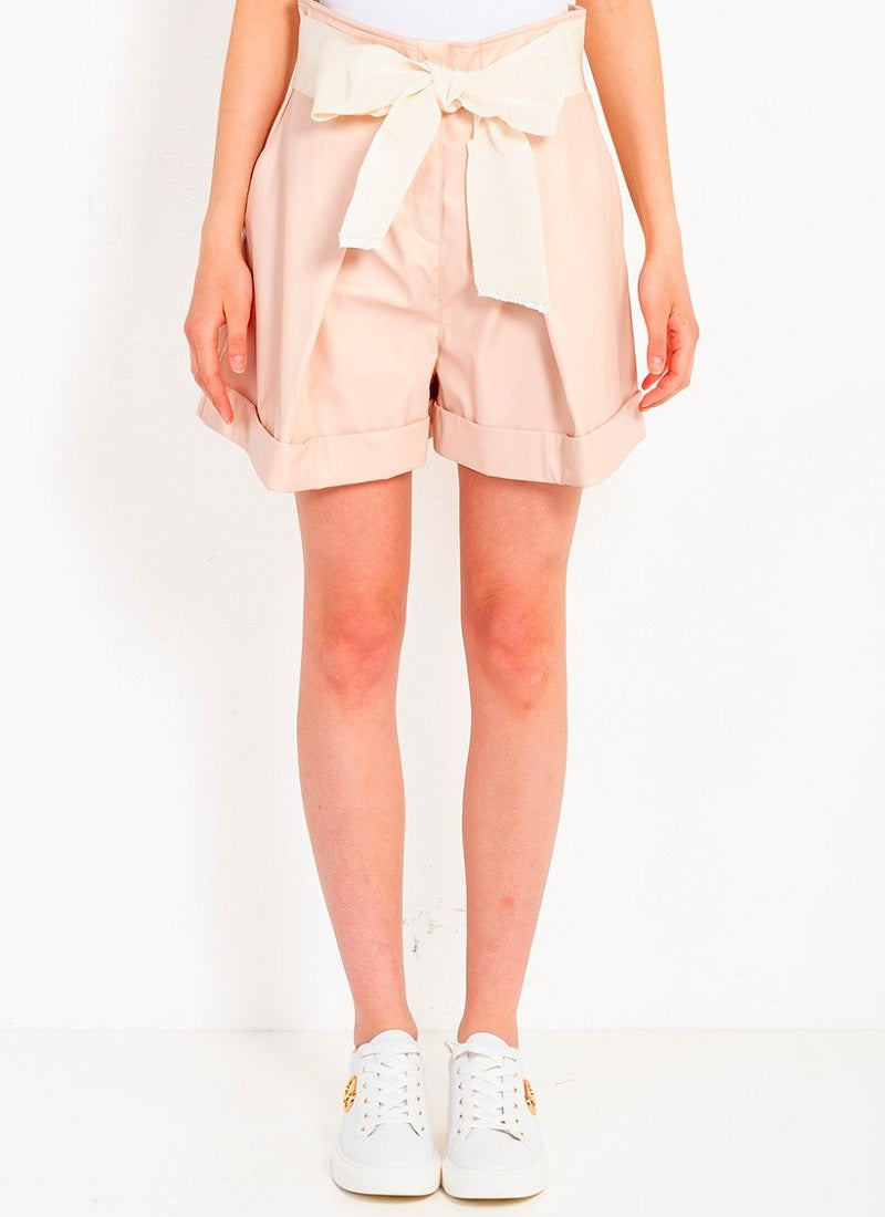 GINA_GORGEOUS_Shorts_in_similpelle_con_fiocco.jpg